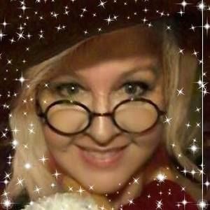 Meet your Posher, Alana